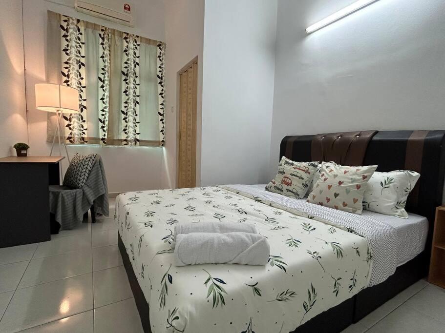 Cendana House@juru/autocity/bkt Minyak/batu Kwan/ikea Rumah percutian